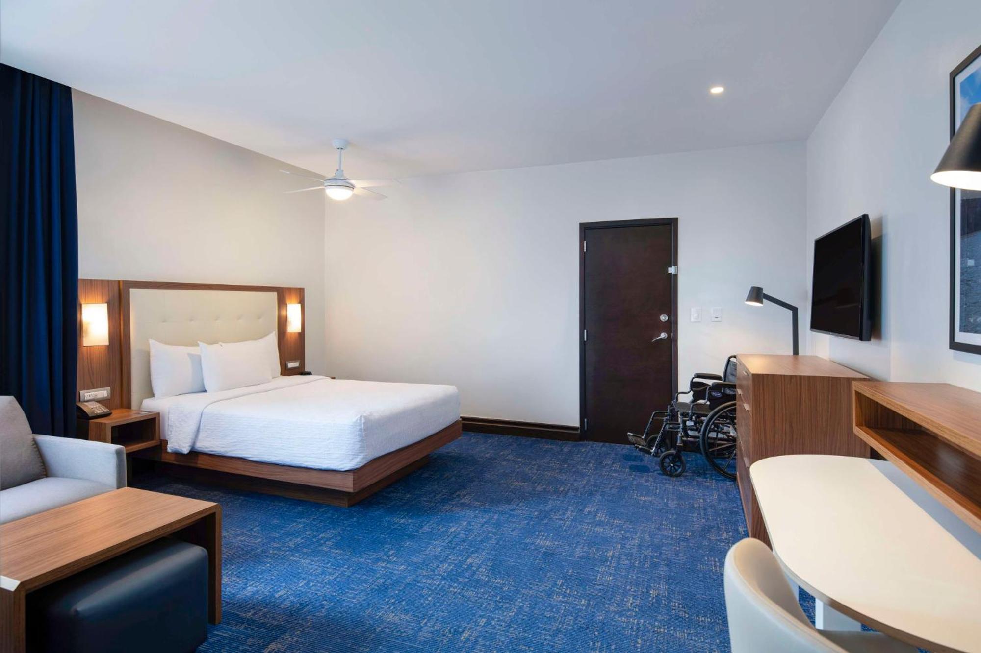 Homewood Suites By Hilton Santo Domingo Exteriér fotografie