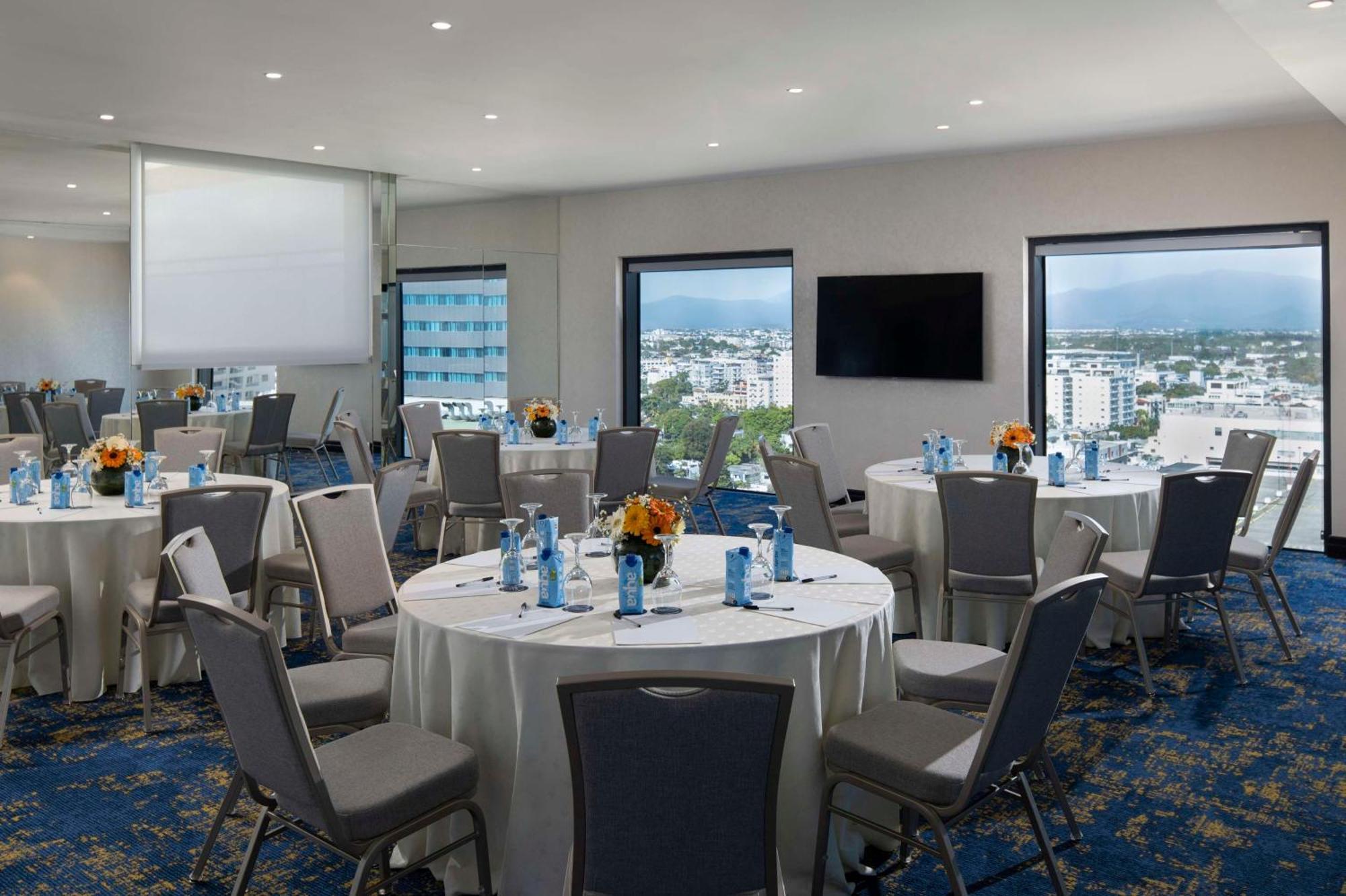 Homewood Suites By Hilton Santo Domingo Exteriér fotografie