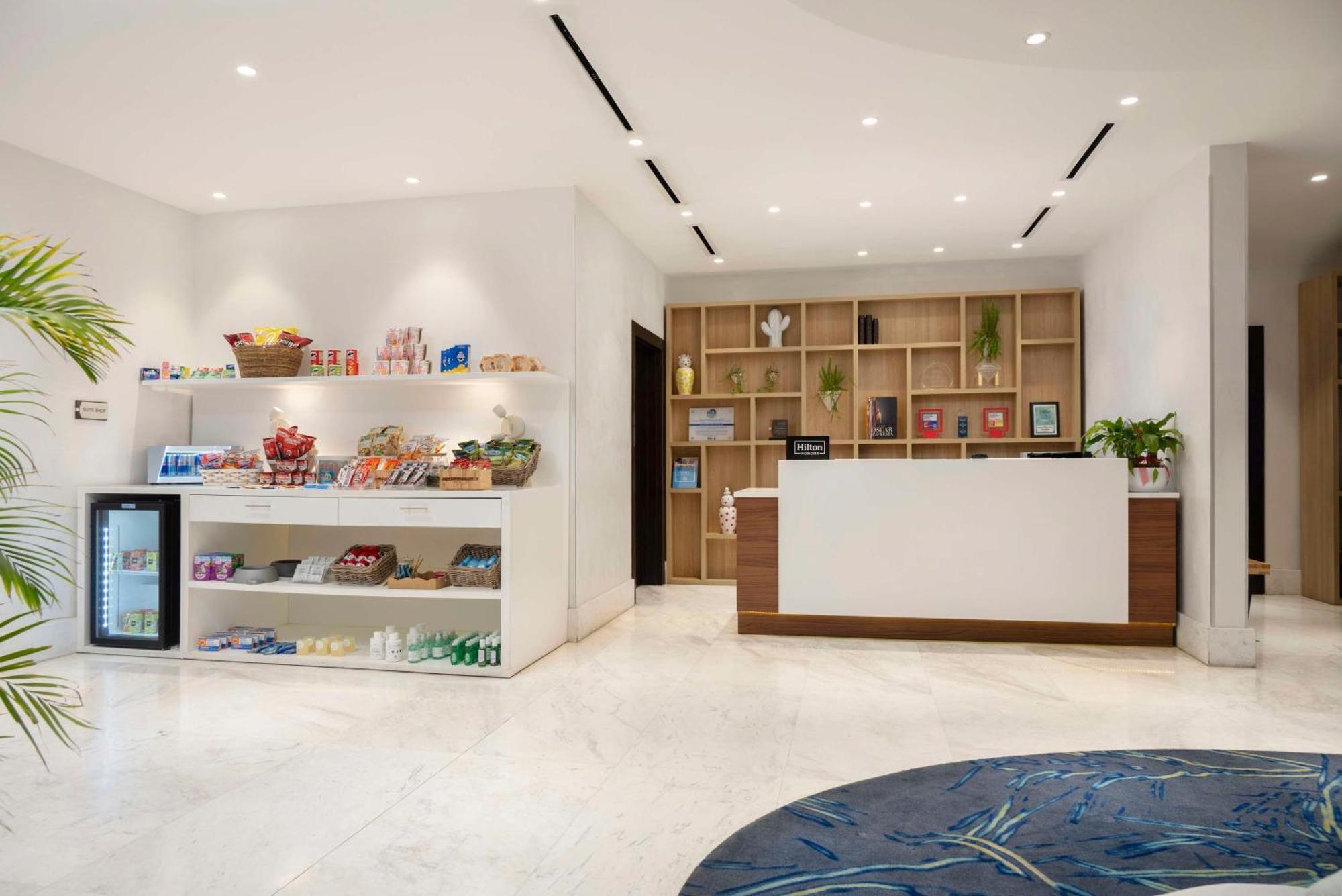 Homewood Suites By Hilton Santo Domingo Exteriér fotografie